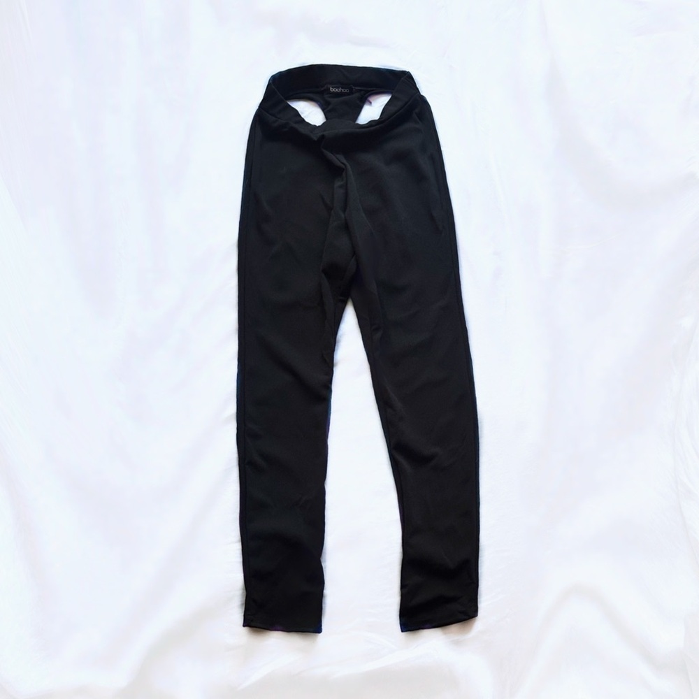 boohoo petite ⋆ cutout back leggings